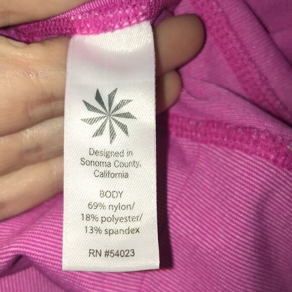 Athleta High Rise Chaturanga Cropped Leggings - Picture 9 of 9